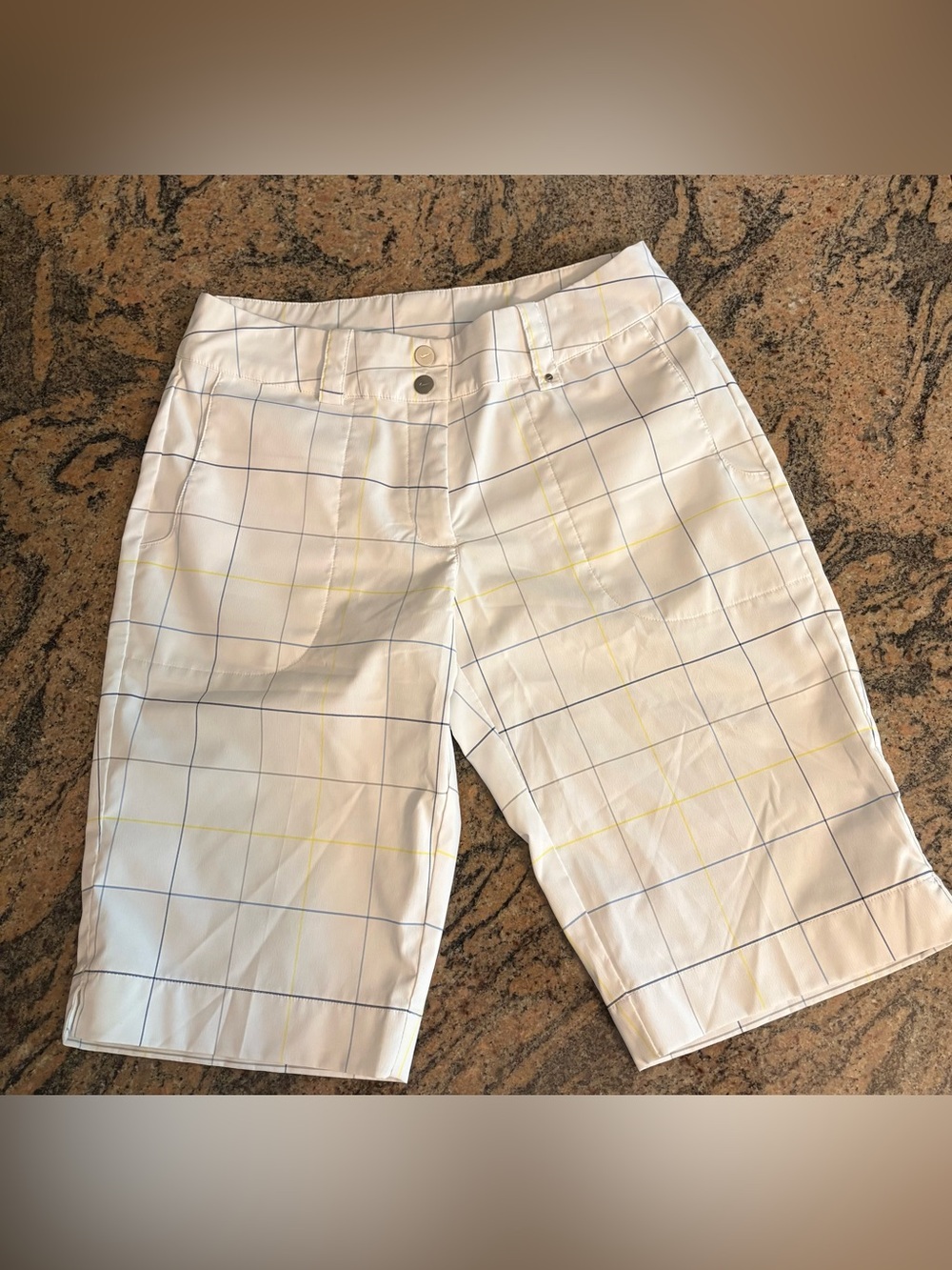 Nike Golf Dri-Fit Windowpane Plaid White Blue Yellow Knee Shorts Size 6